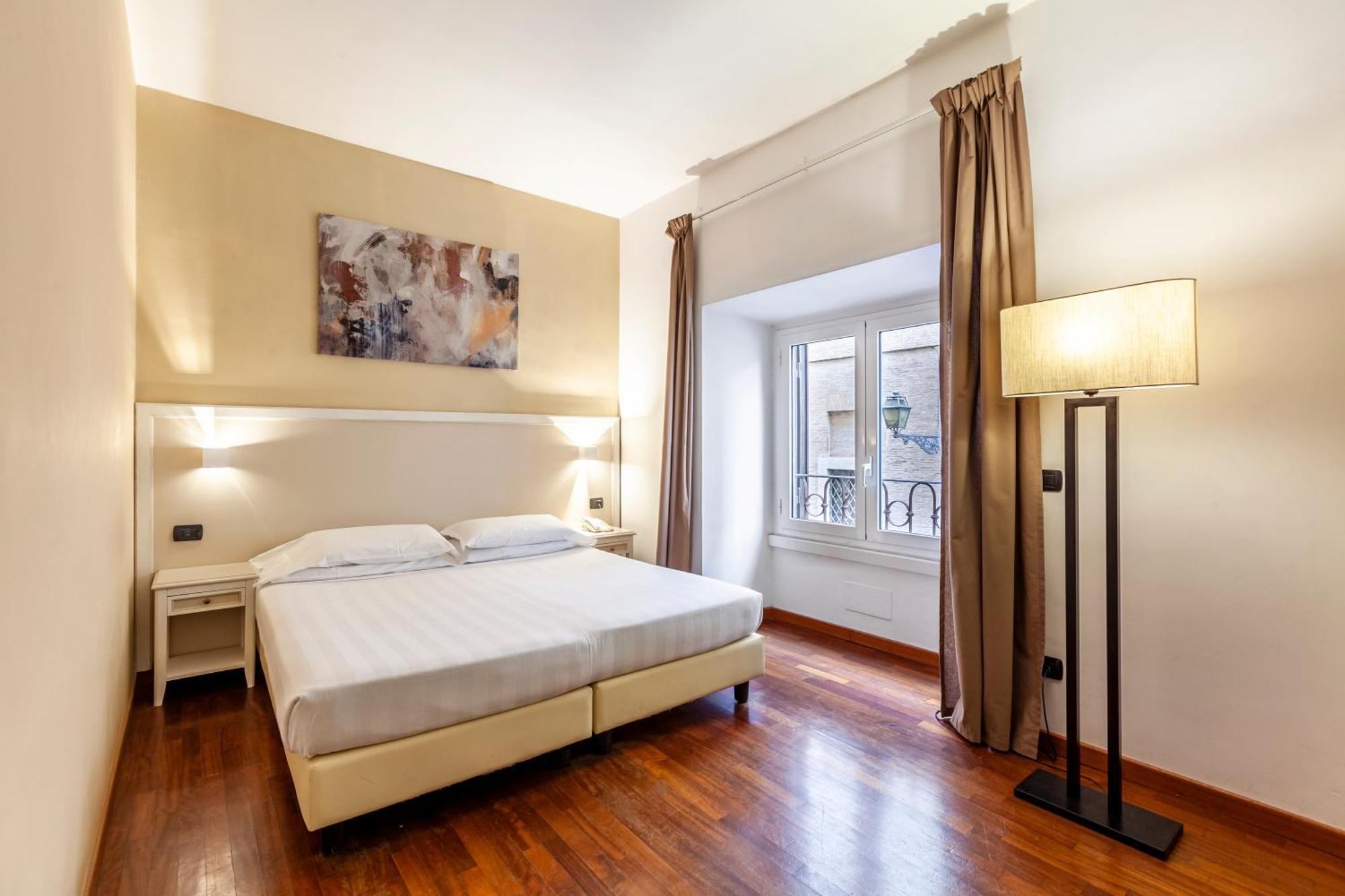 Inn Rome Rooms & Suites Екстериор снимка