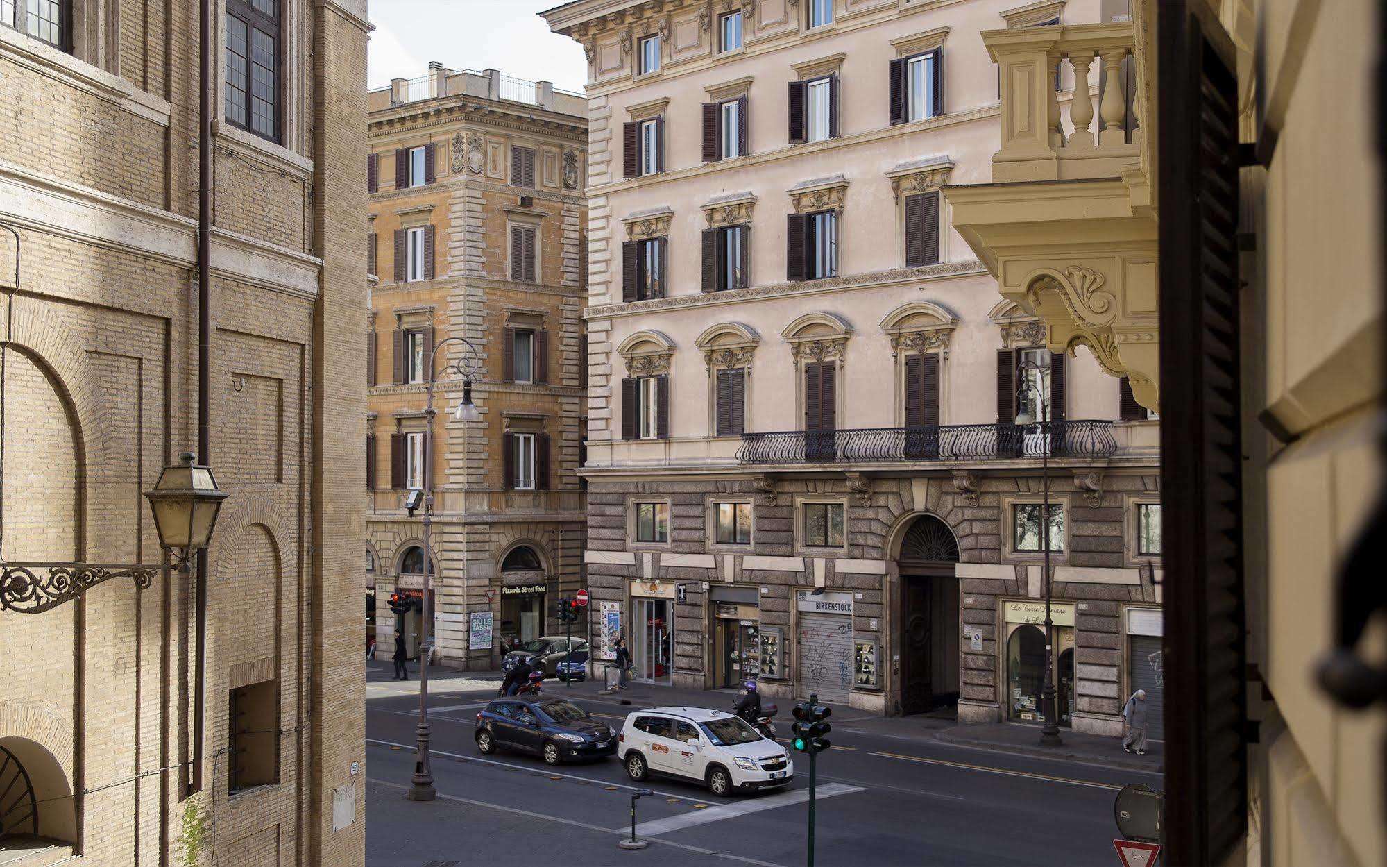 Inn Rome Rooms & Suites Екстериор снимка